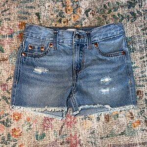 Levi's NWOT Kids Blue Denim Shorts